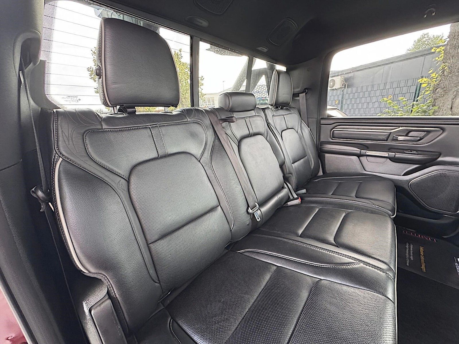 Fahrzeugabbildung Dodge RAM 5.7 V8 HEMI 4x4 LIMITED NightEdition Offroad