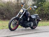 Harley-Davidson Street Bob Spezial - STREET BOB
