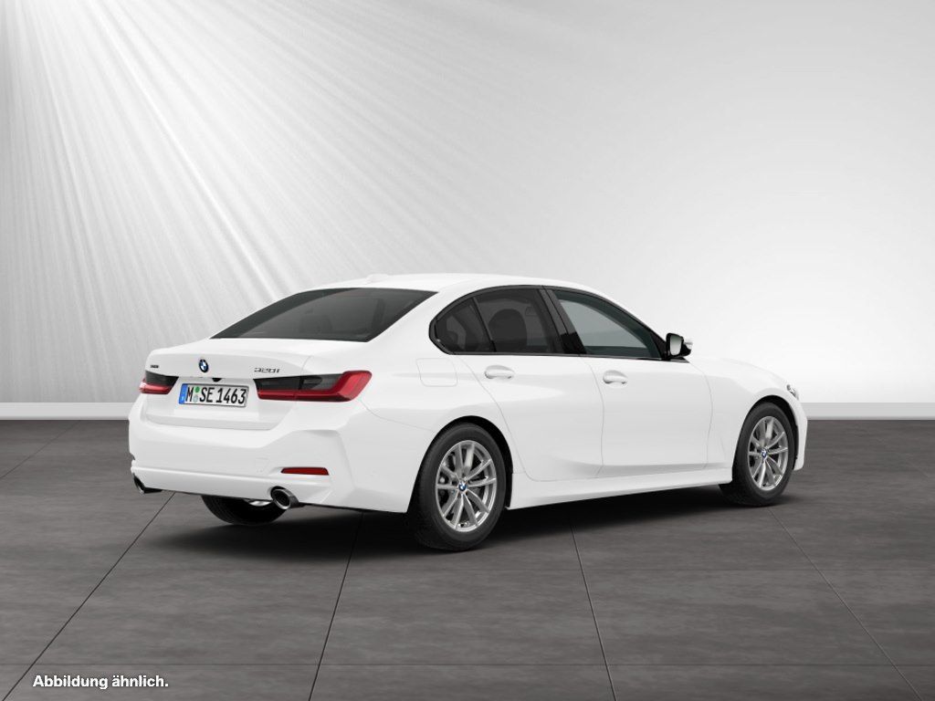 BMW 320 — fotografia 2