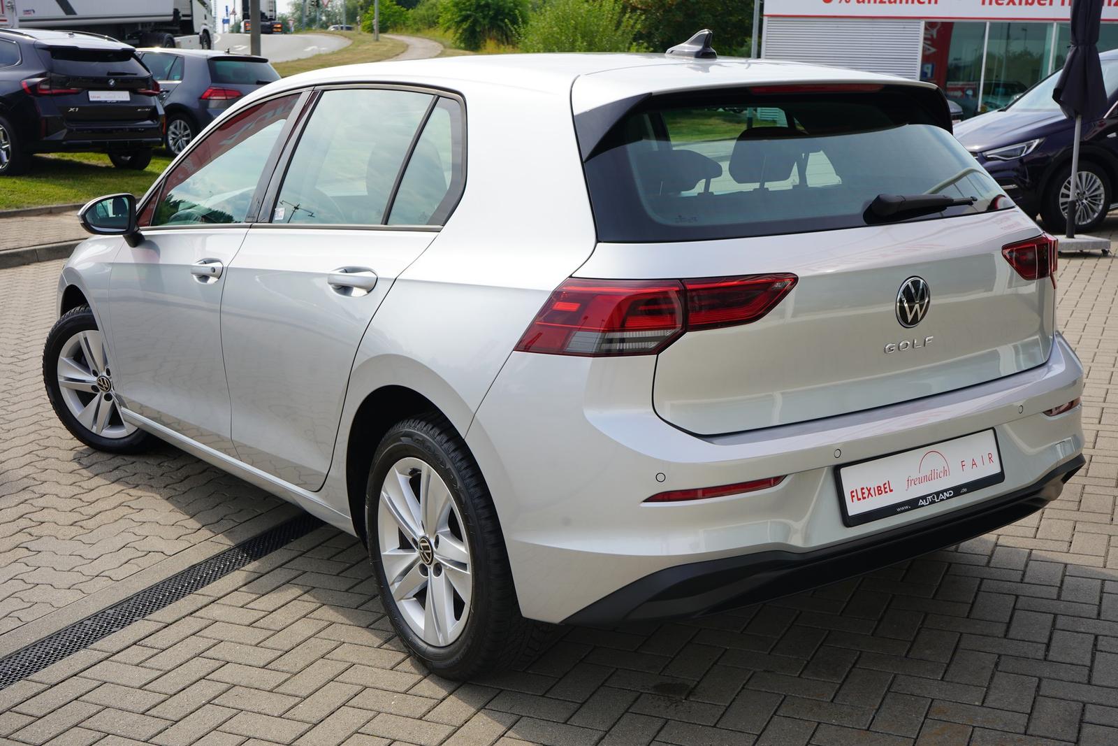 Volkswagen Golf VIII 1.0 Life LED Navi App-Connect ACC PDC, миниатюра 4