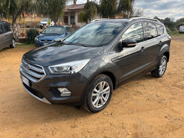 Ford Kuga 1.5 TDCI 120 CV S&S 2WD Titanium