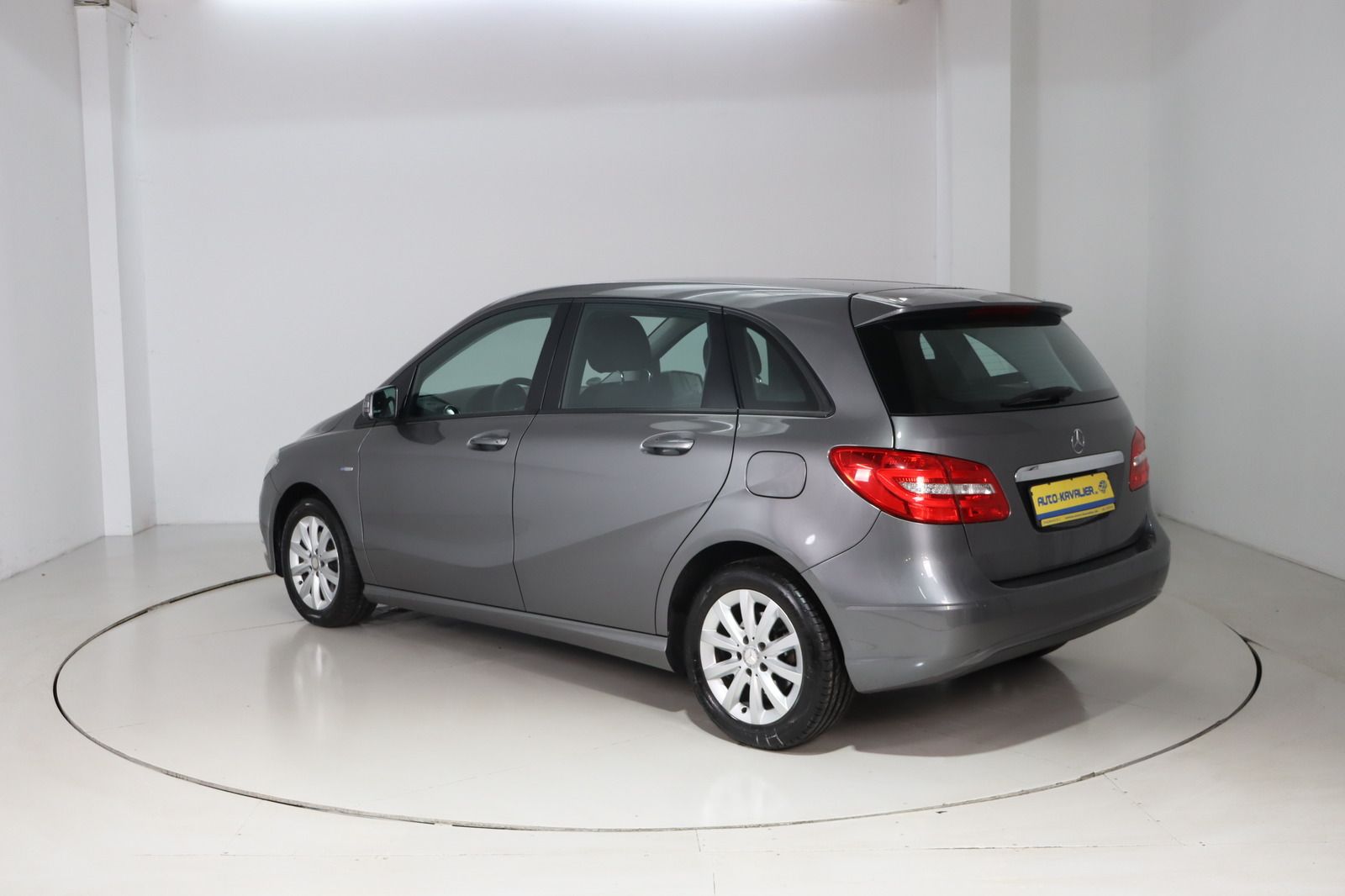 Fahrzeugabbildung Mercedes-Benz B 200 BlueEFFICIENCY * Bi-Xenon * Sitzhzg. * PDC