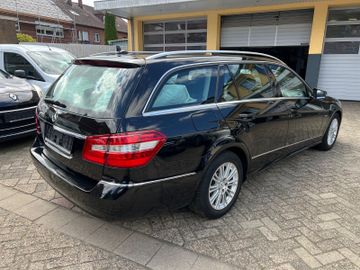 Mercedes E 200 - 5