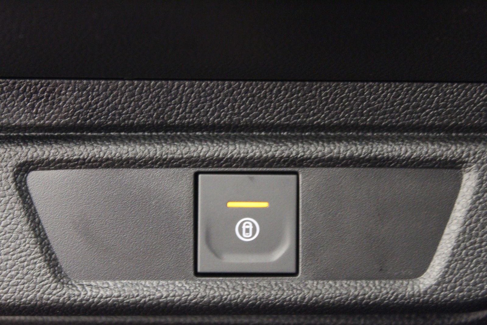 Fahrzeugabbildung Dacia Sandero TCe 90 Expression*Winterpaket*15625*