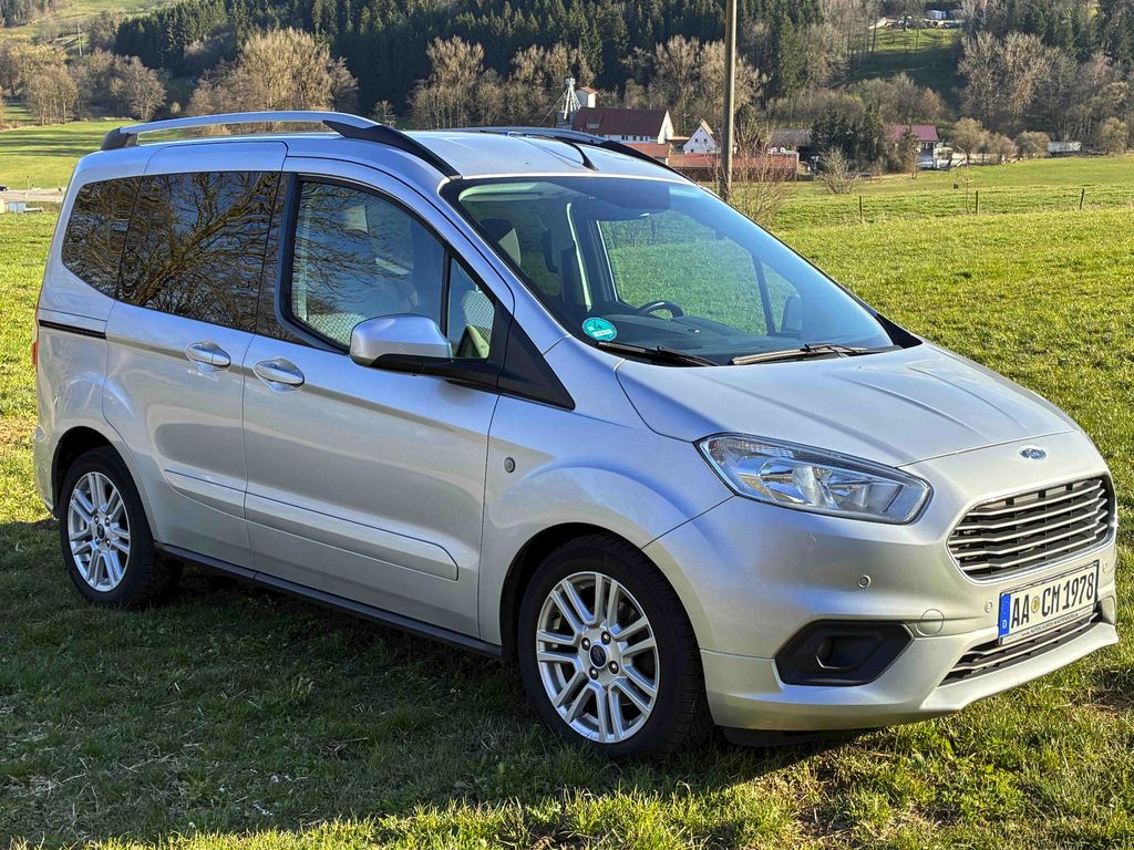 Image of Ford Tourneo Courier