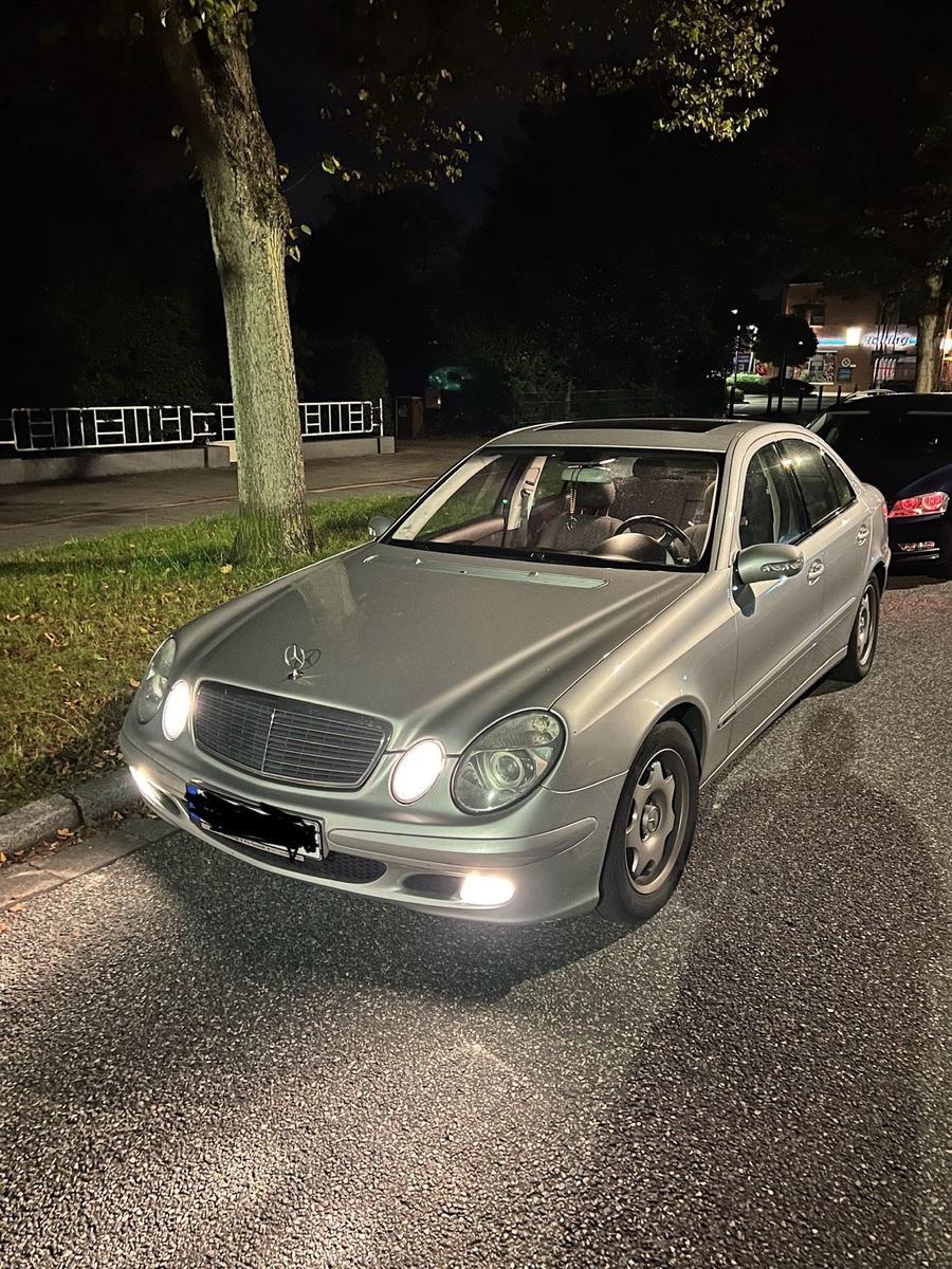 Mercedes-Benz E 200