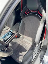 2025 AUDI RS6 — миниатюра 27