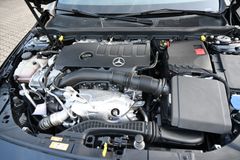 MERCEDES-BENZ A 250 AMG Line Navi Leder LED PDC MERCEDES-BENZ A 250 AMG Line Navi Leder LED PDC