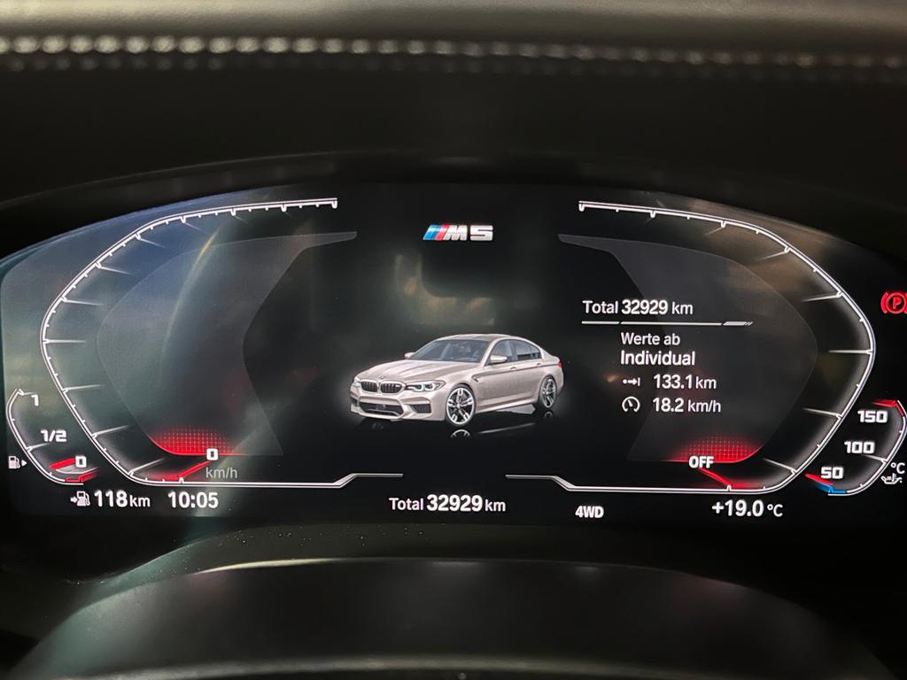 BMW M5
