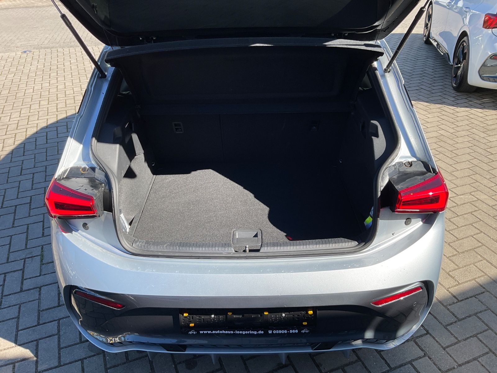 Fahrzeugabbildung CUPRA Born 58 kWh 170kW,Kamera,Navi,Stzheizung,Carplay