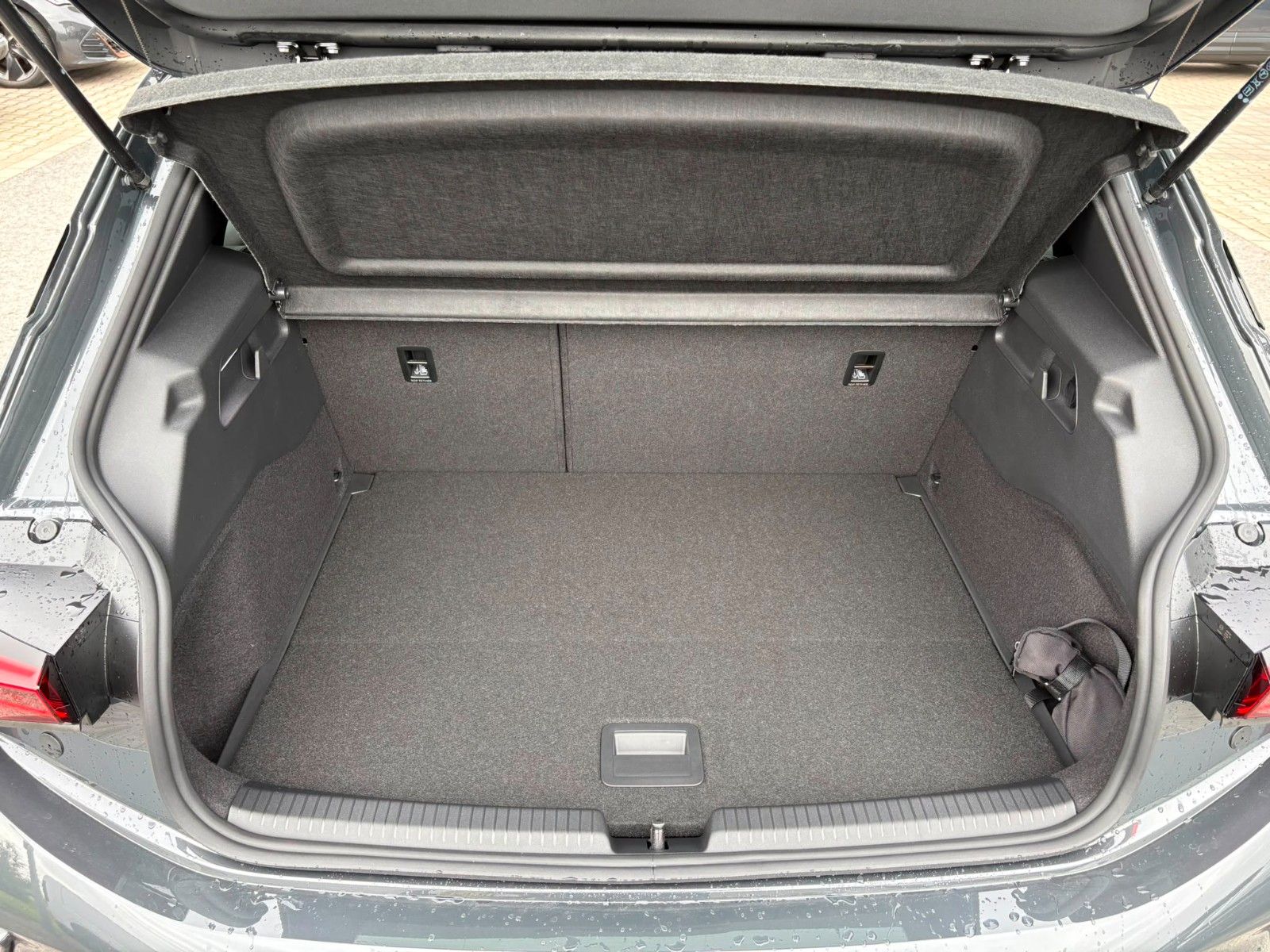 Cupra Born - Bild 16