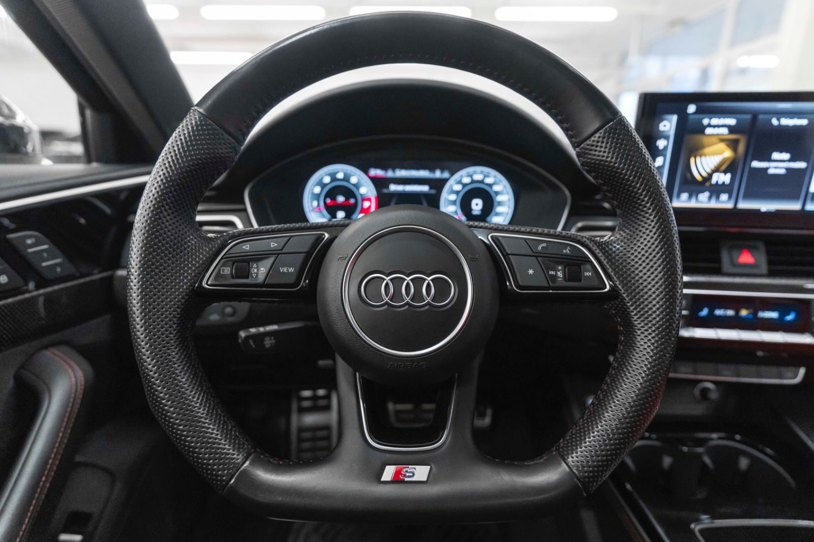 Fahrzeugabbildung Audi S4 3.0T QUATTRO B&O LED 360° MASSAGE CARPLAY