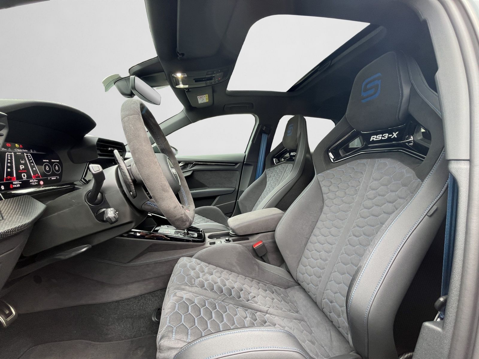 Audi RS3 - Bild 13