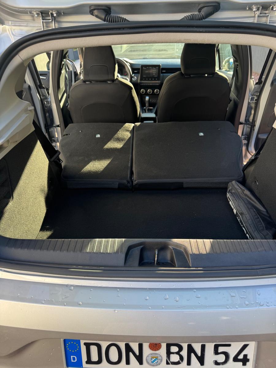 Renault Clio E-Tech Hybrid TÜV-Service Neu