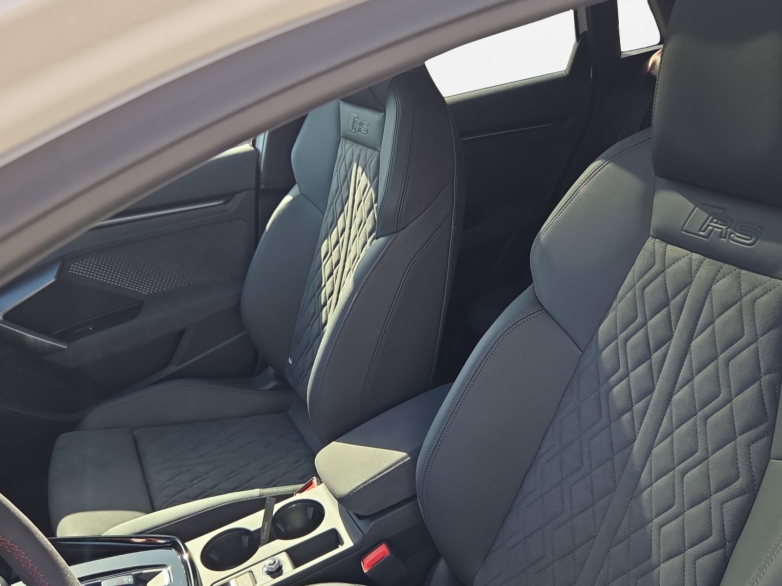 Audi RS3 - Bild 10