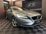Volvo V40 2.0 Momentum, LED,SOUND,TÜV 05/28,INSP. NEU - gebrauchte Volvo V40 aus dem Jahr 2019