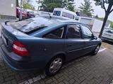 Opel Vectra 1.6  Zuverlässiges Anfängerau... - Opel Vectra: A V6