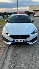 Cupra Leon 2.0 TSI 228kW VZ 4Drive DSG Sportstourer VZ