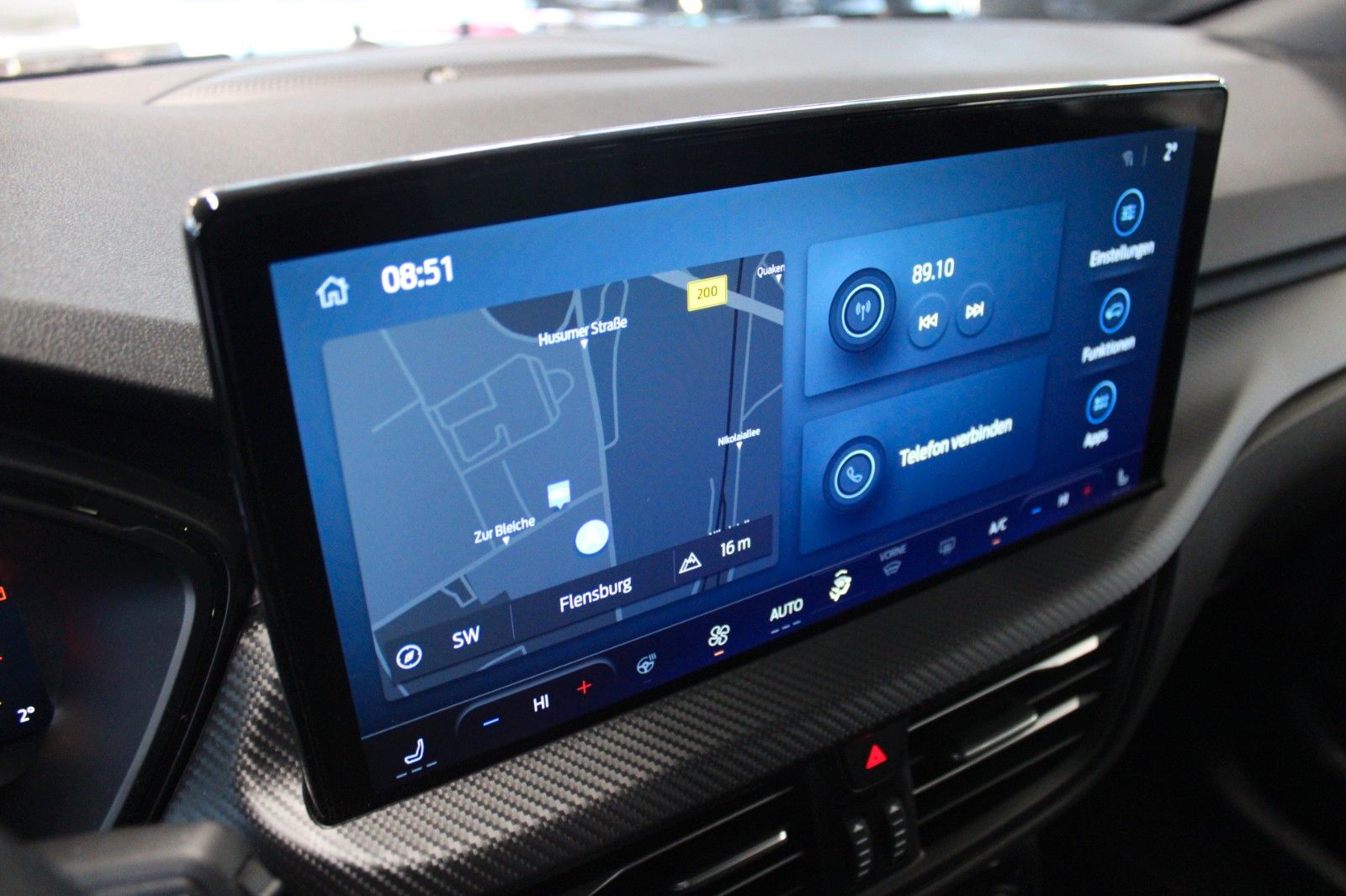 Fahrzeugabbildung Ford Kuga ST-Line X Automatik Facelift AHK Matrix LED