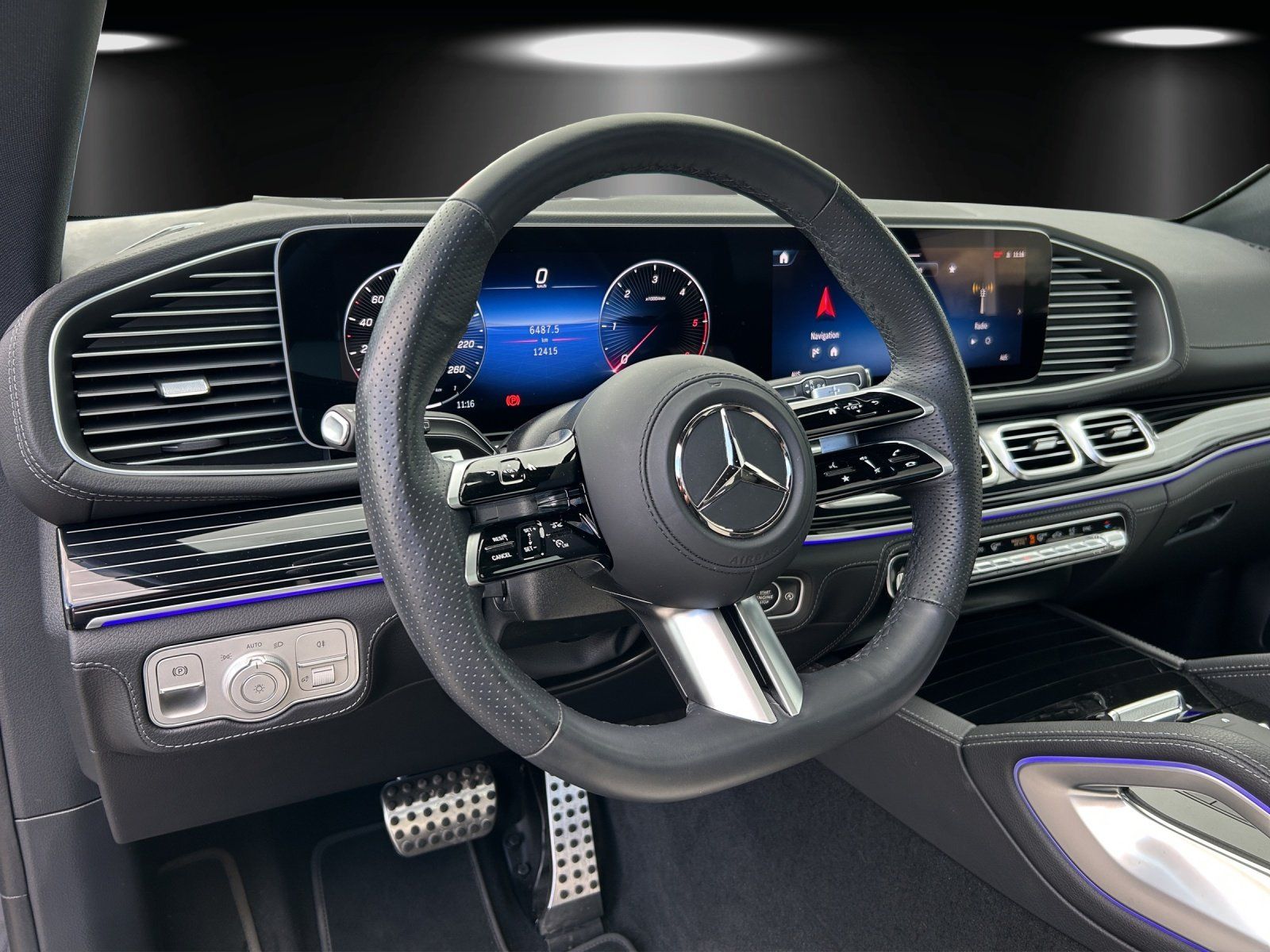 Fahrzeugabbildung Mercedes-Benz GLE 300 d 4MATIC AMG 360° PANO 22" MULTIBEAM