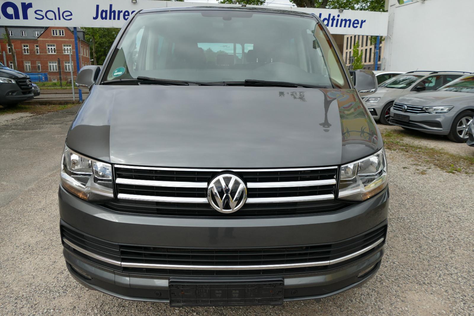 Volkswagen T6 Transporter Bus Multivan 70 Jahre Bulli