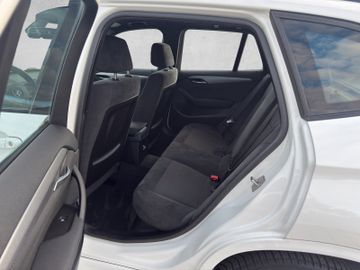 BMW X1 18 d xDrive M SportM-Technic|Xenon|Keyless