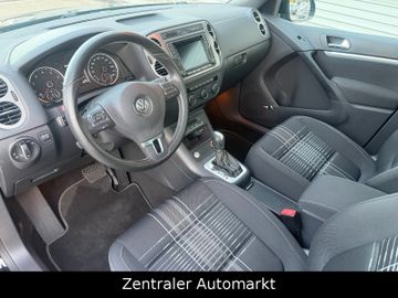 Volkswagen Tiguan - 9