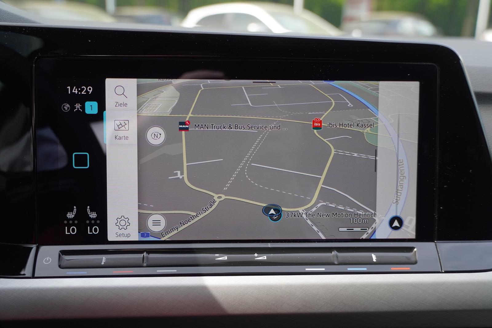 Volkswagen Golf Variant 1.0 eTSI DSG Life LED ACC AHK Navi, миниатюра 12