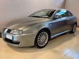 Alfa Romeo GT 2.0 JTS PROGRESSION - graue Alfa Romeo GT
