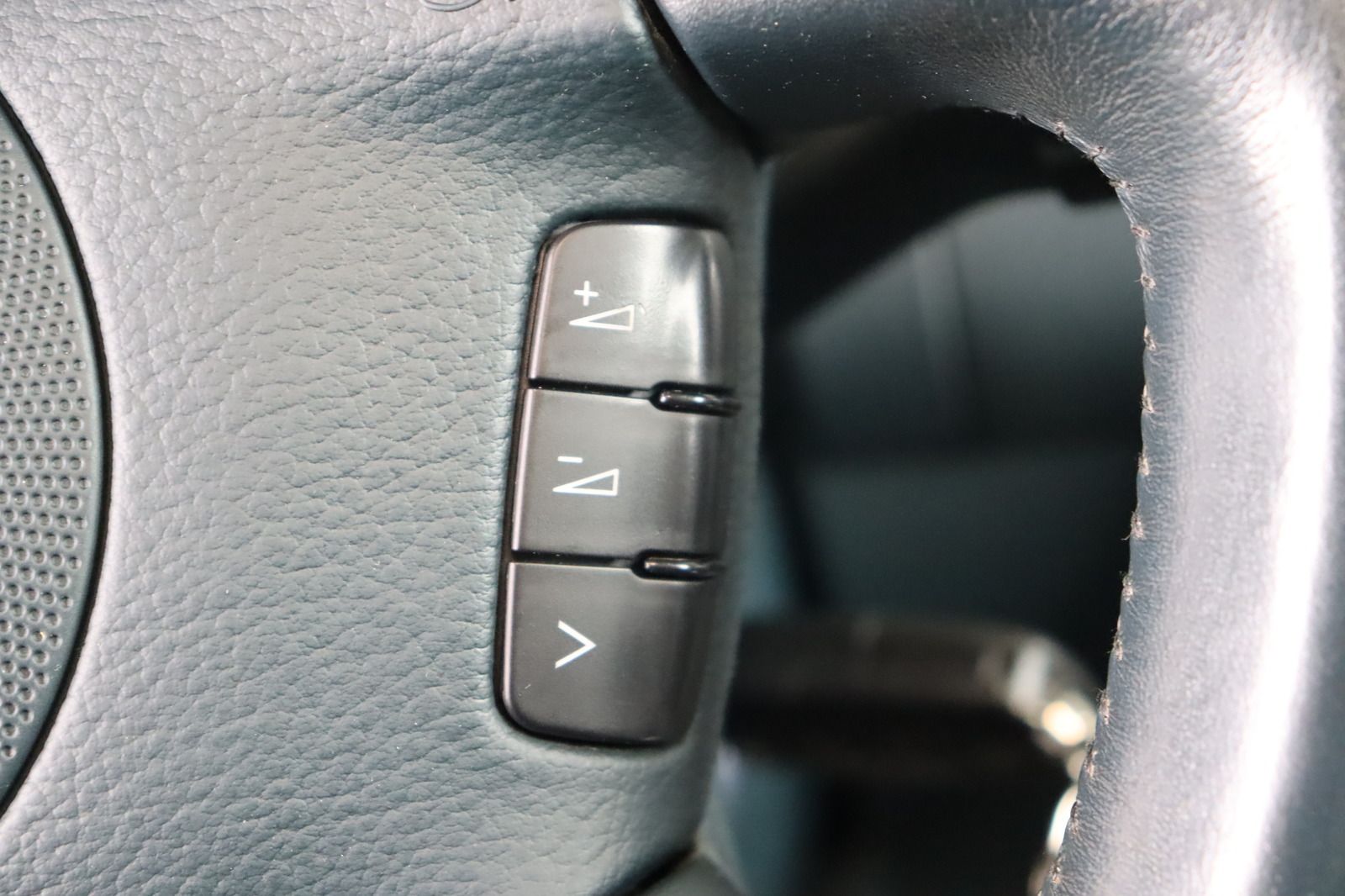 Fahrzeugabbildung Audi A6 2.8 multitronic Avant * Xenon * Memory * PDC