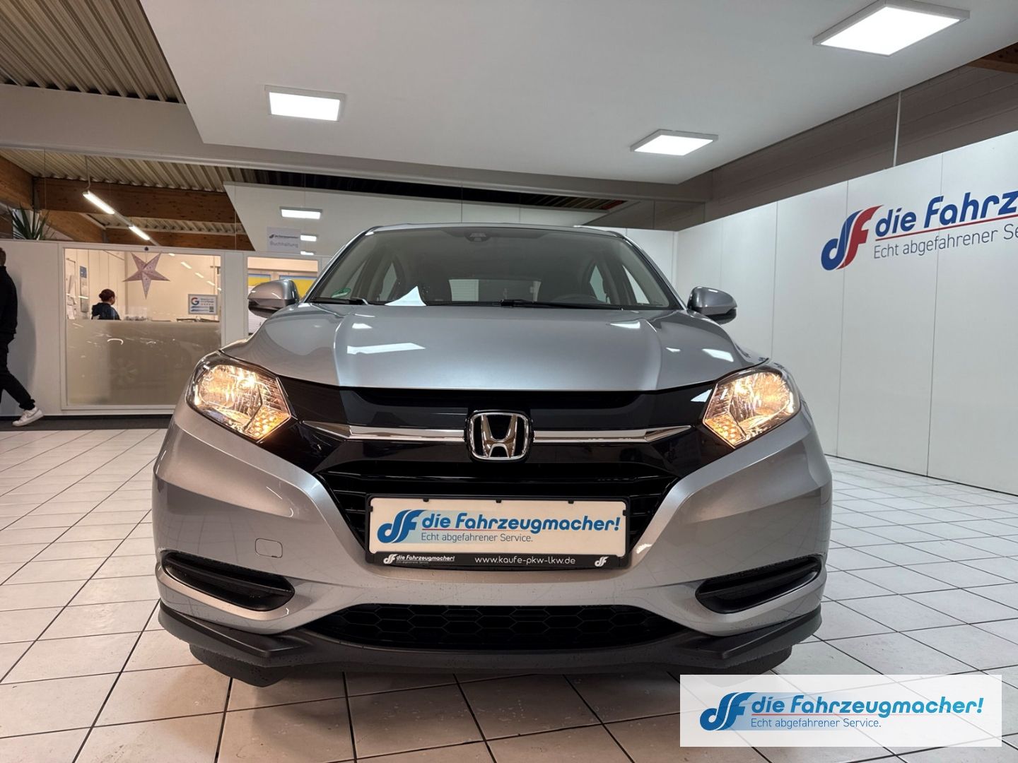 Fahrzeugabbildung Honda HR-V Comfort Klimaautom SHZ Notbremsass. Temp Te