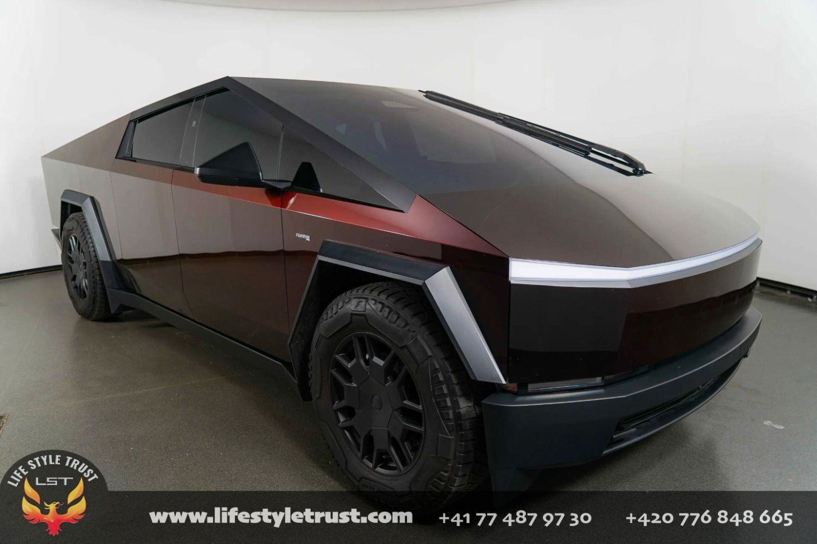 TESLA ANDERE