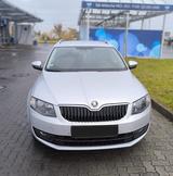 Skoda Octavia 1.4 TSI DSG Joy Combi Joy - Skoda Octavia Joy mit Benzin-Antrieb