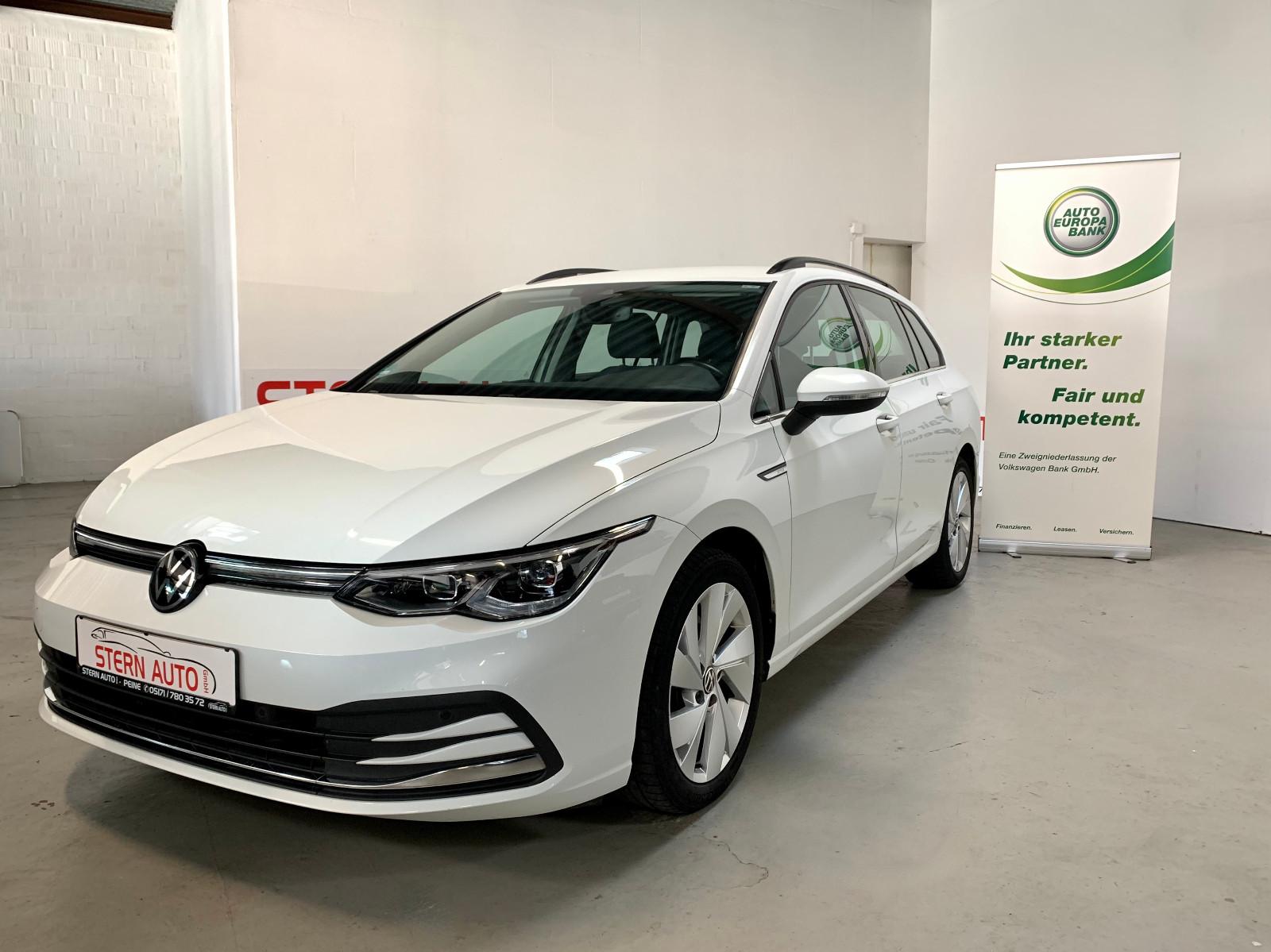 Volkswagen Golf VIII TDI Style Var. ACC,AHK,KESSY,R-KAMERA