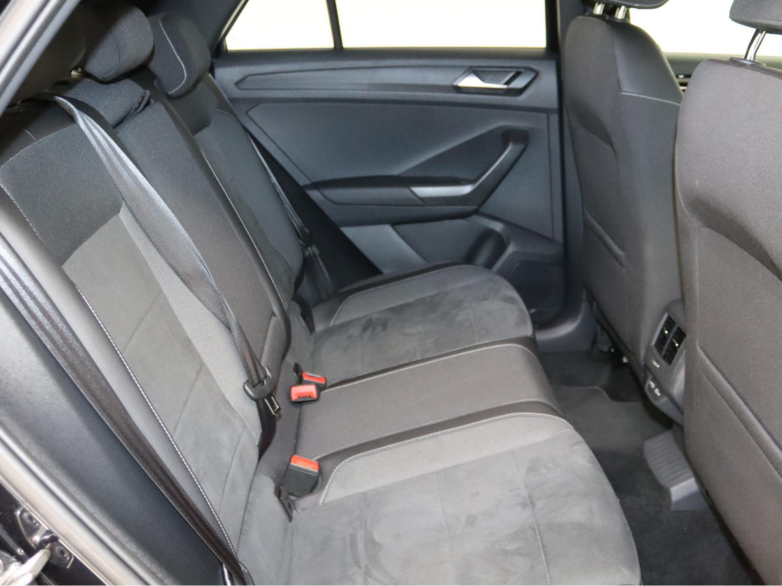 Volkswagen T-Roc 1.0 TSI R-Line LED ACC KAMERA SHZ PDC