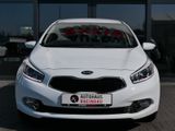 Kia cee'd / Ceed 1.6 GDI Dream Team Edition - Kia cee'd / Ceed aus 2015