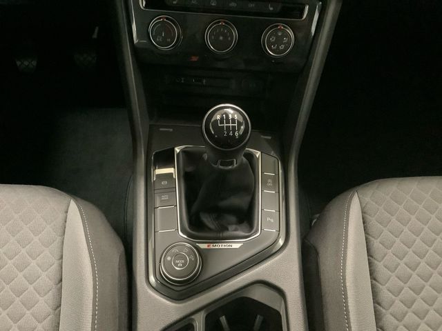 Tiguan Comfortline 110 kW TSI 4motion  AZV, SHZ