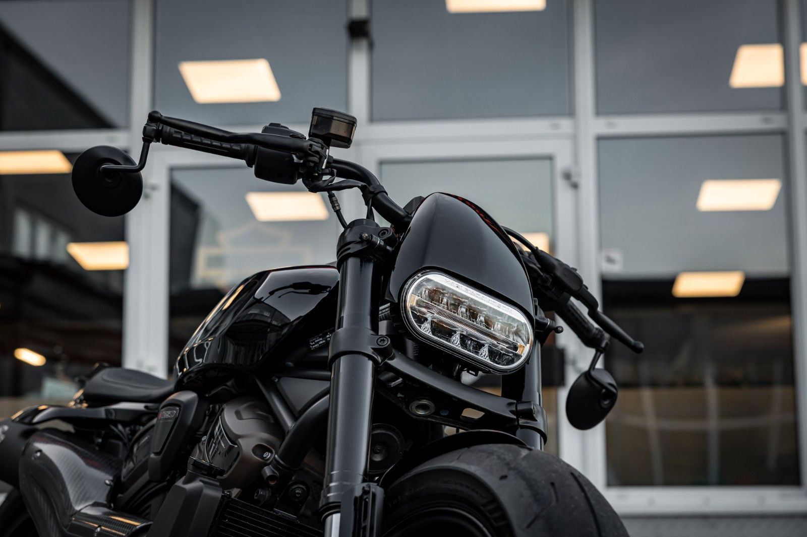 Fahrzeugabbildung Harley-Davidson RH1250S Sportster S - Jekill&Hyde -