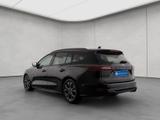 Ford Focus Turnier 1.5 EcoBlue Aut. ST-LINE NAVI+LED+ - Ford Focus Gebrauchtwagen in Düsseldorf