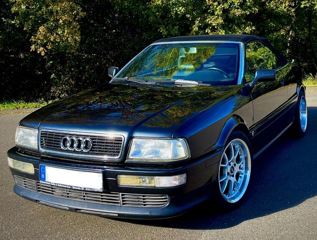 Audi Cabriolet 2.6 - Oldtimer 