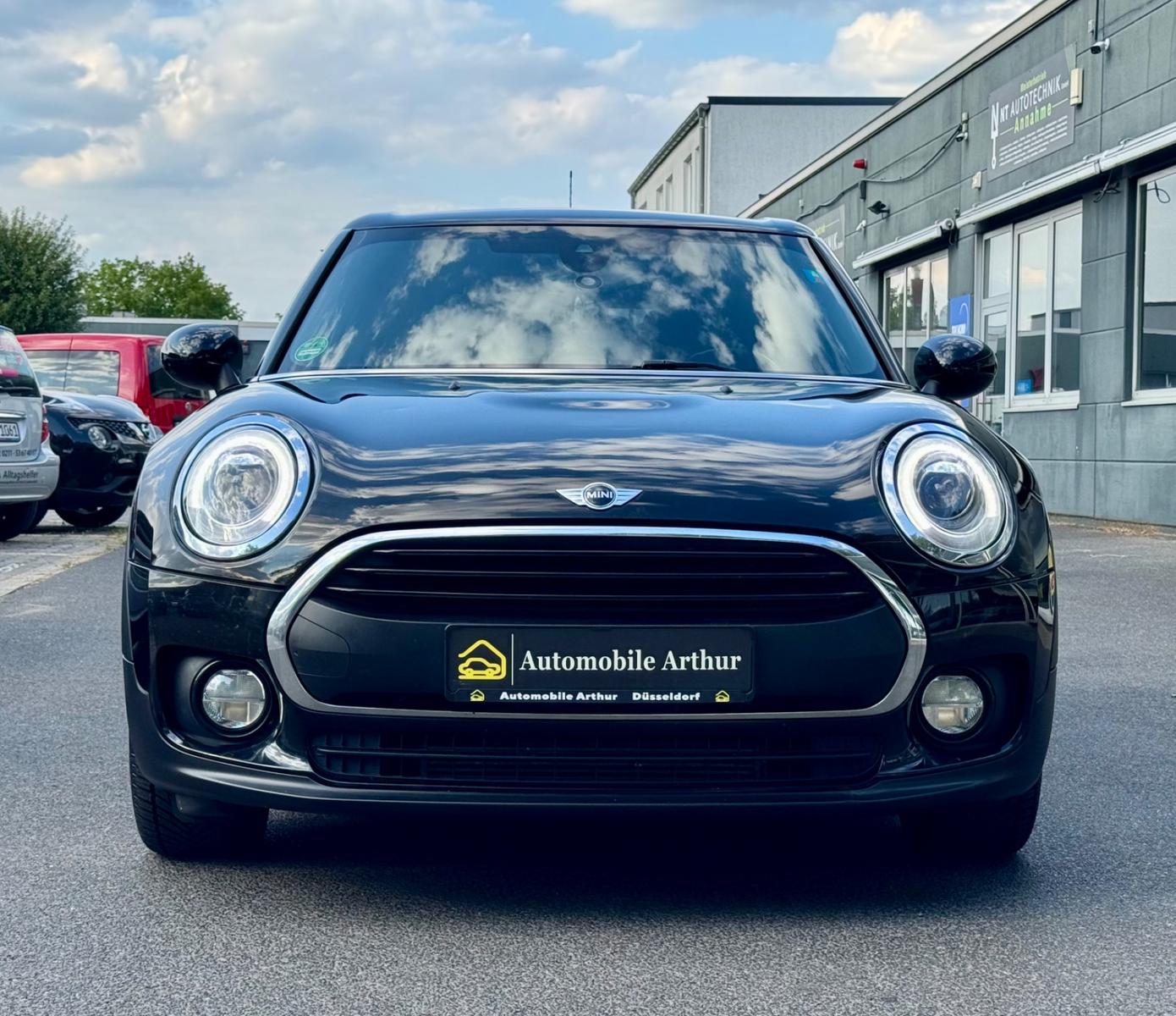 MINI ONE Clubman 1.5*2.Hand*Erst 120 Tkm*LED*Klima*