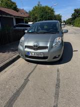 Toyota Yaris 1,33-l-Dual-VVT-i Executive *NAVIGATION* - Toyota Yaris: Executive