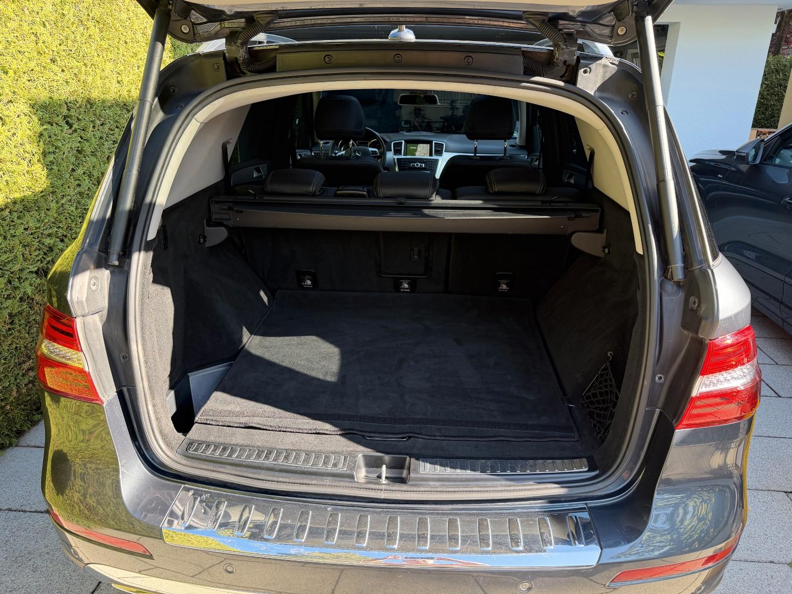 Mercedes-Benz ML 350 BlueTec 4MATIC