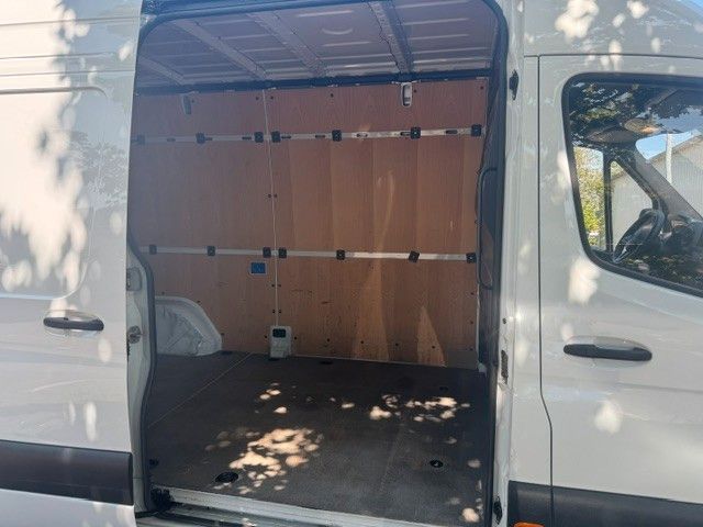 Fahrzeugabbildung Mercedes-Benz Sprinter III Kasten FWD 315 CDI L2