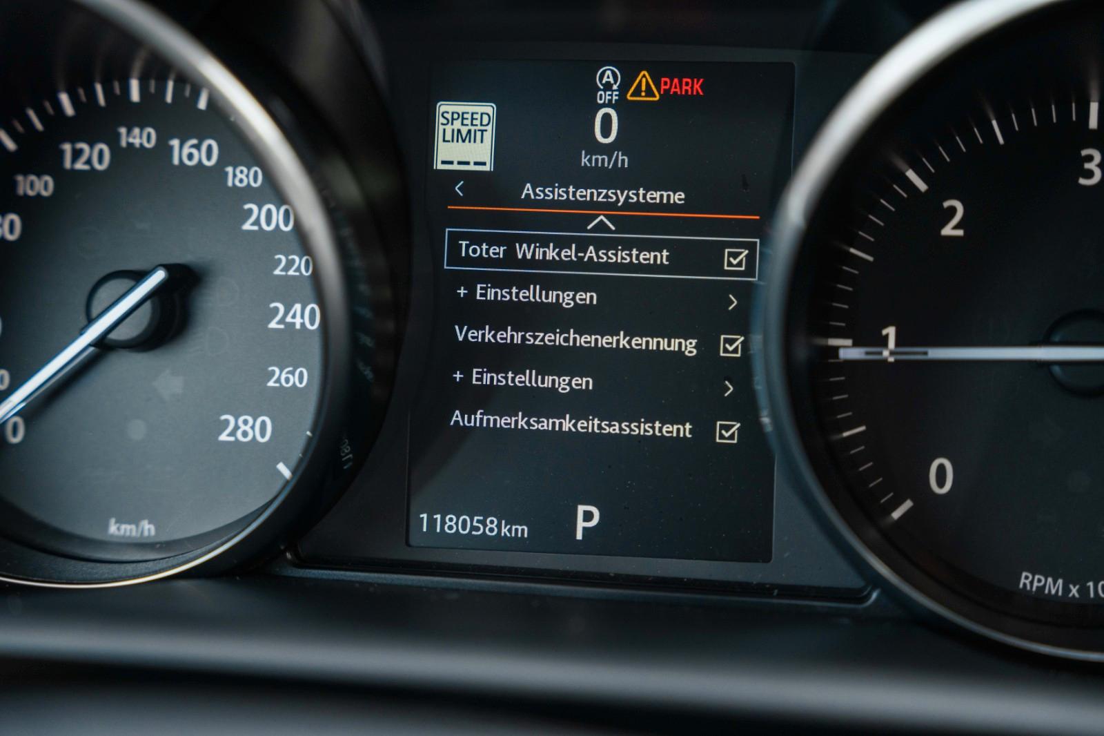 Land Rover Range Rover Sport 3.0 TDV6 HSE