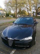 Alfa Romeo 147 TÜV Benzin - Alfa Romeo 147 in Düsseldorf