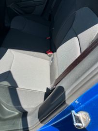 Skoda Fabia Tour 1,0 TSI SHZ KAMERA  LED