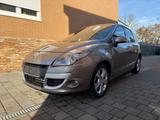 Renault Scenic III Luxe - Renault Scenic: Luxe