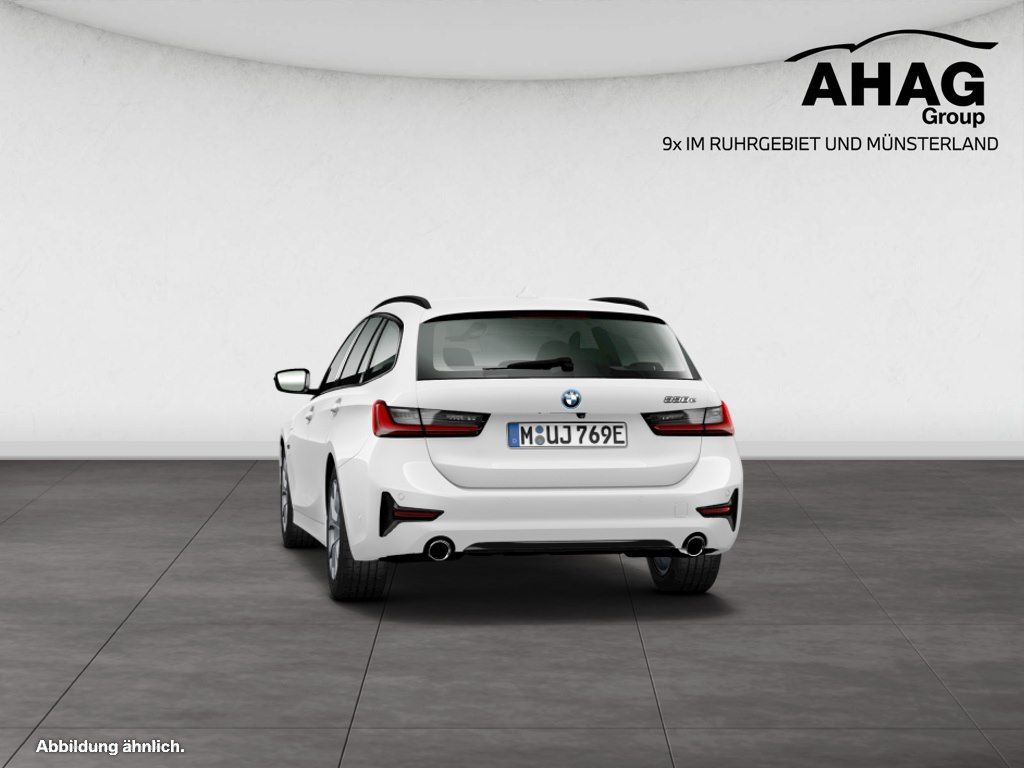 BMW 330e Touring Aut. foto 7