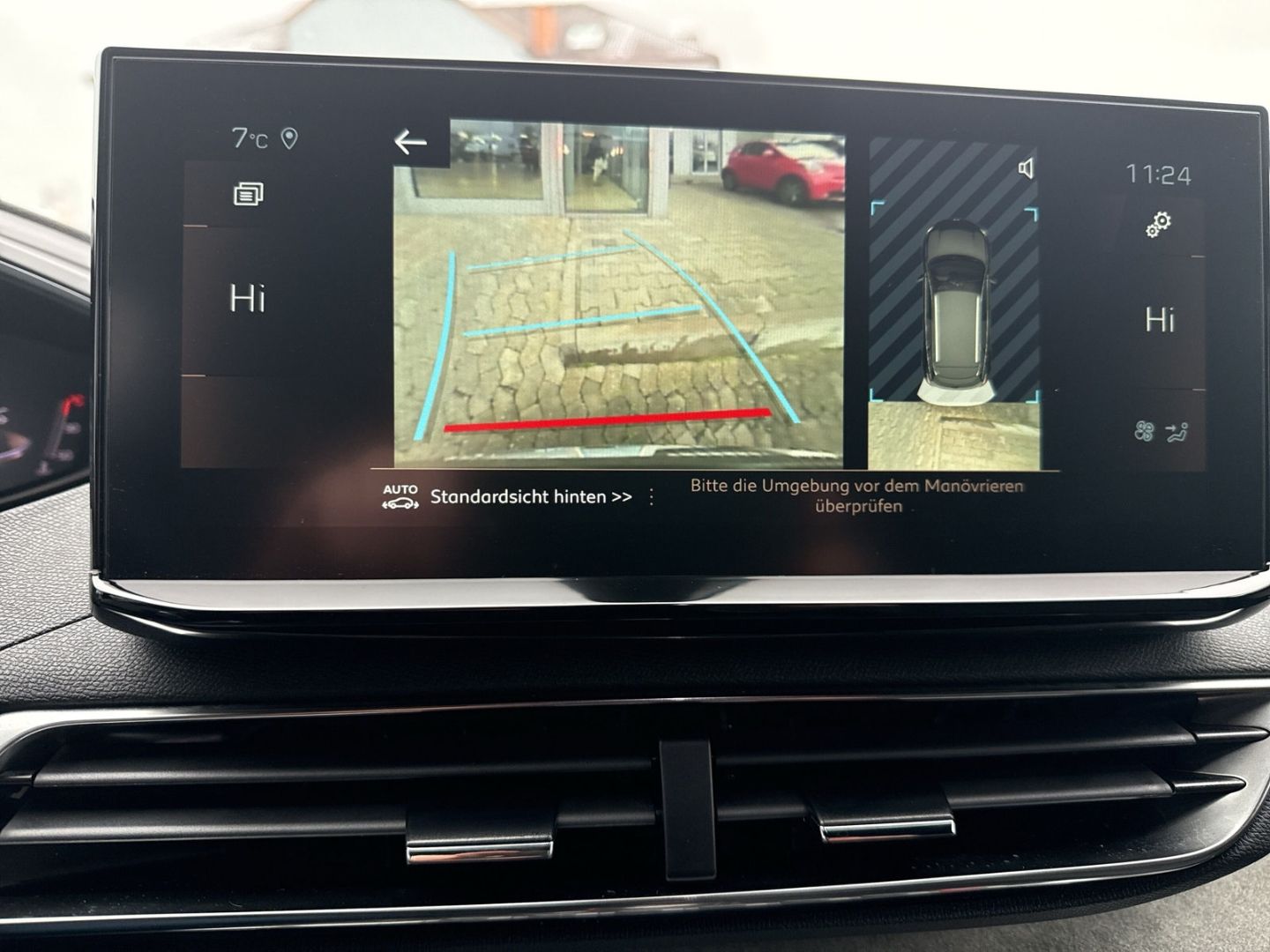 Fahrzeugabbildung Peugeot 3008 Hybrid 136 GT Navi Digitales Cockpit LED AC